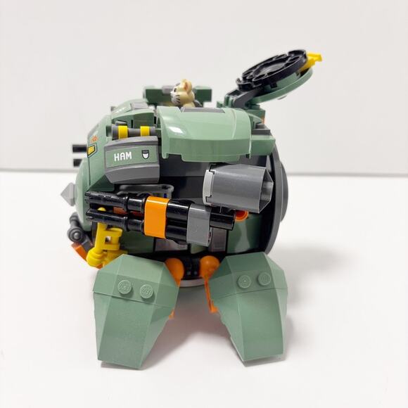 Lego Overwatch 75976 Wrecking Ball Hammond Hamster Complete with Instructions - Picture 2 of 7